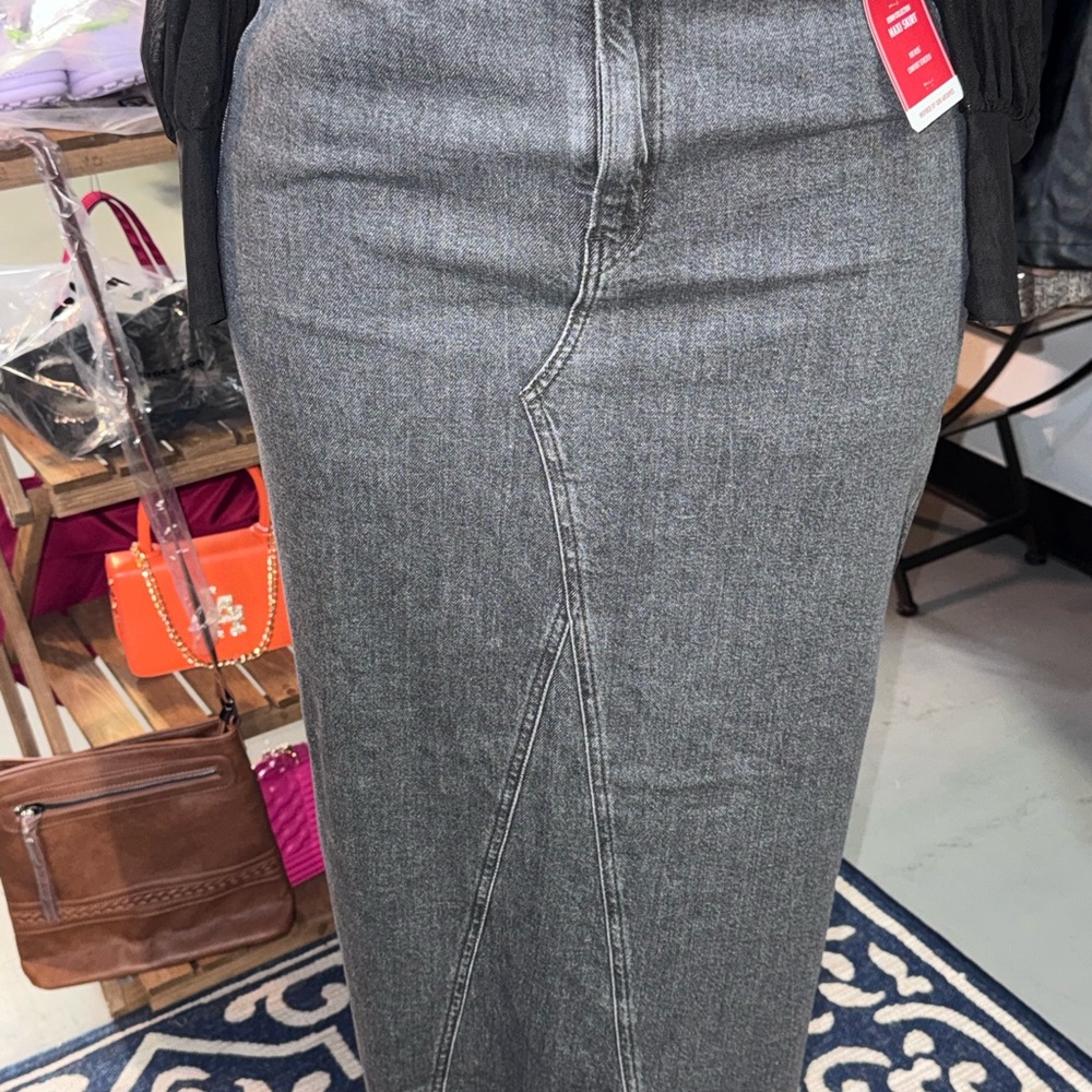 Levi's Charcoal Pencil Skirt